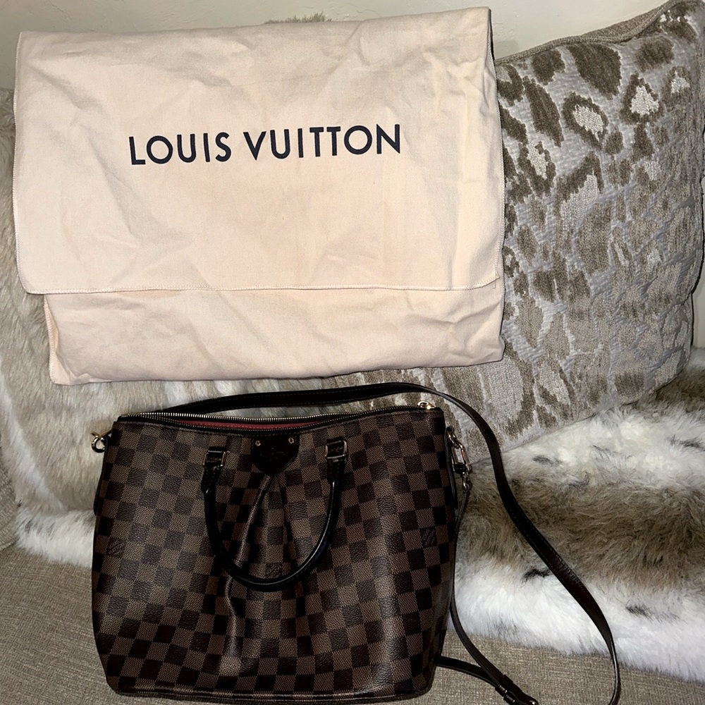 Louis Vuitton Siena MM - Great condition